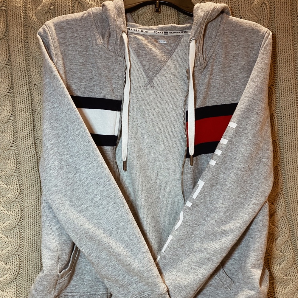 Grey Tommy Hilfiger jacket, size medium